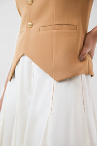 Mellow Classic Shell Waist Coat With Pleated Skirt Set